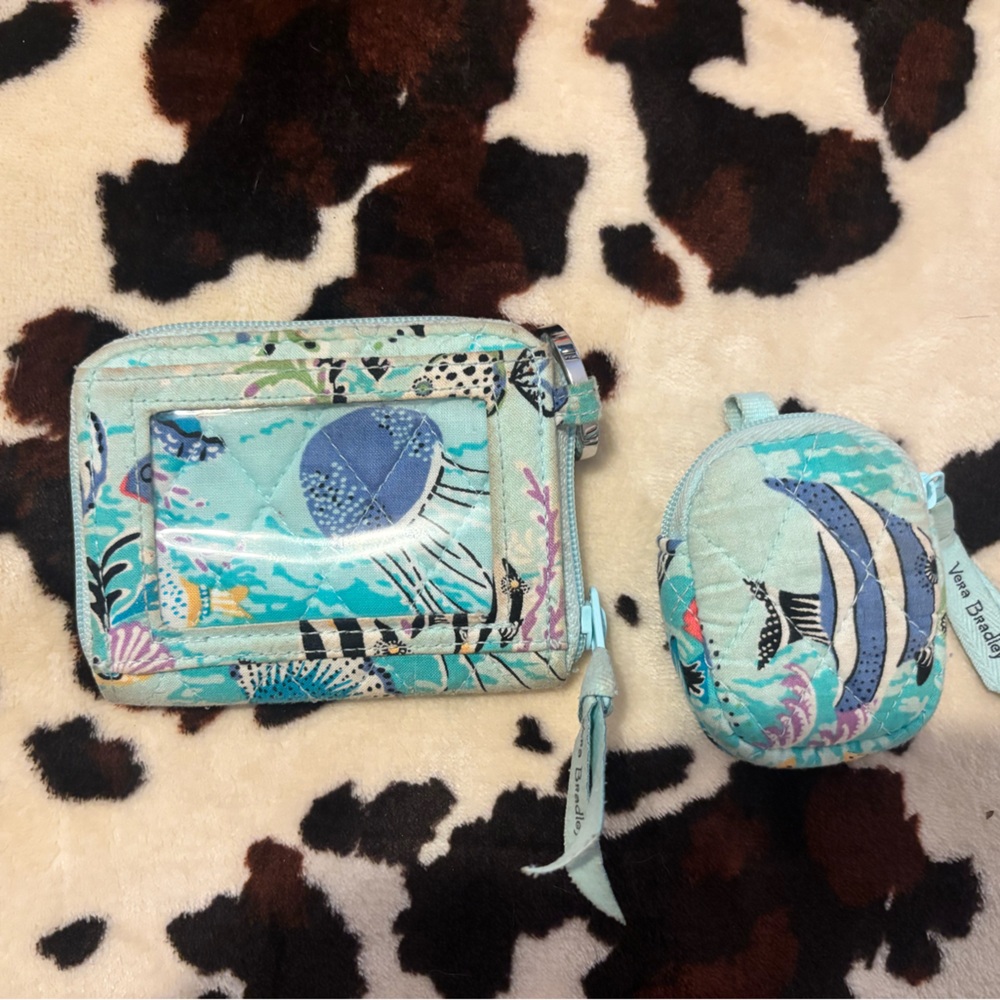 2pc Vera Bradley Wallet+ Airpods Case